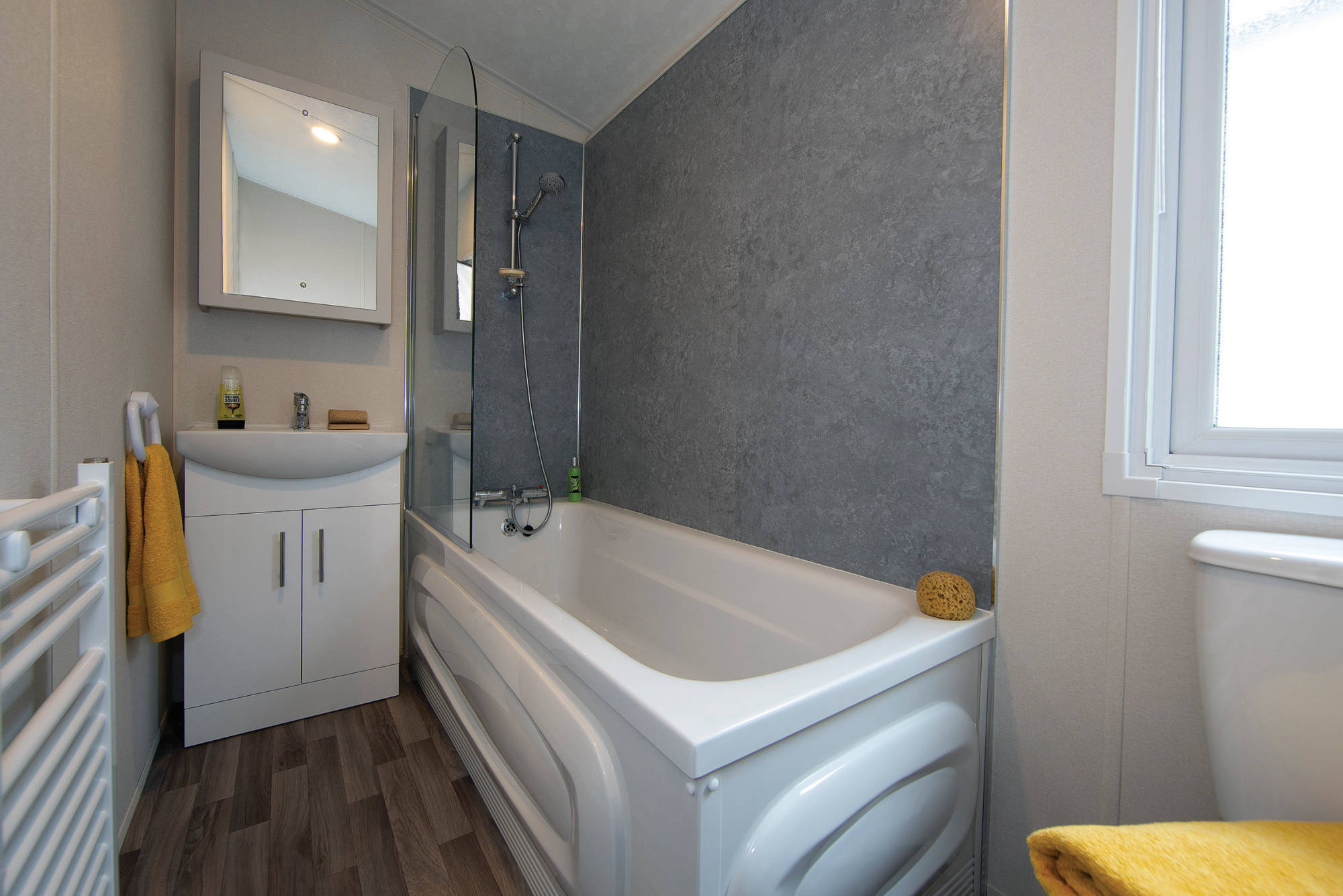 Delta Langford caravan twin