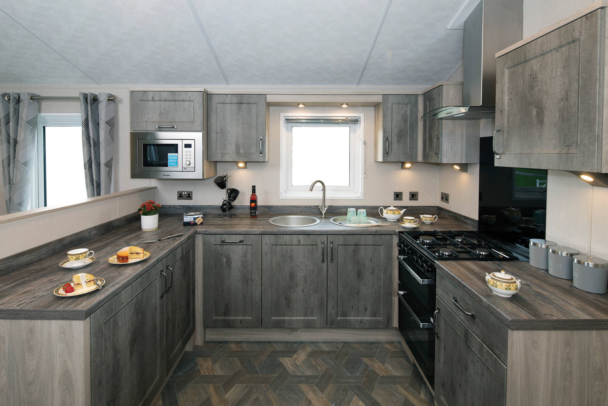Delta Caravans Seren Lodge kitchen