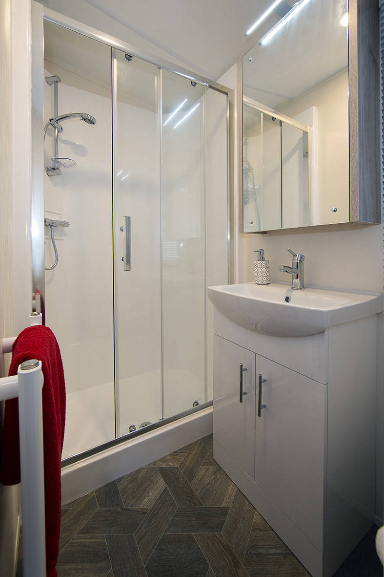 Delta Caravans Superior Caravan shower